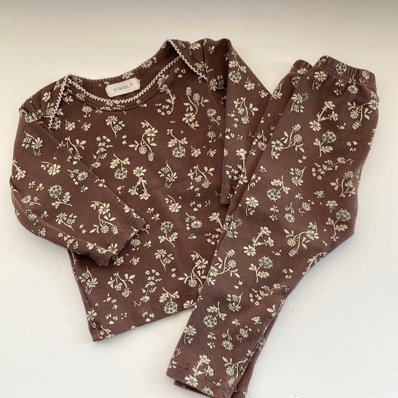 Kindly Other - Kindly set in size 12 months